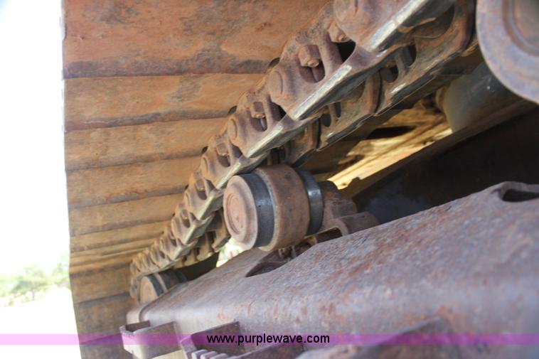 image for item I7466 1995 John Deere 590D excavator