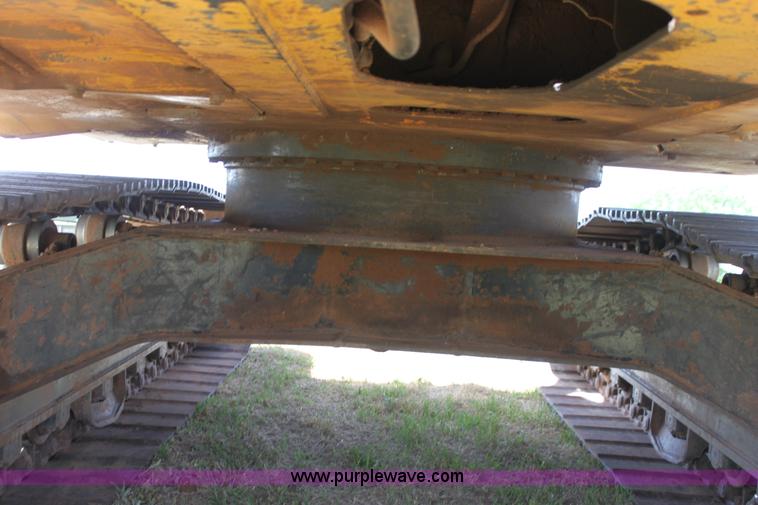 image for item I7466 1995 John Deere 590D excavator