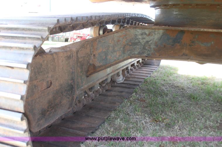 image for item I7466 1995 John Deere 590D excavator