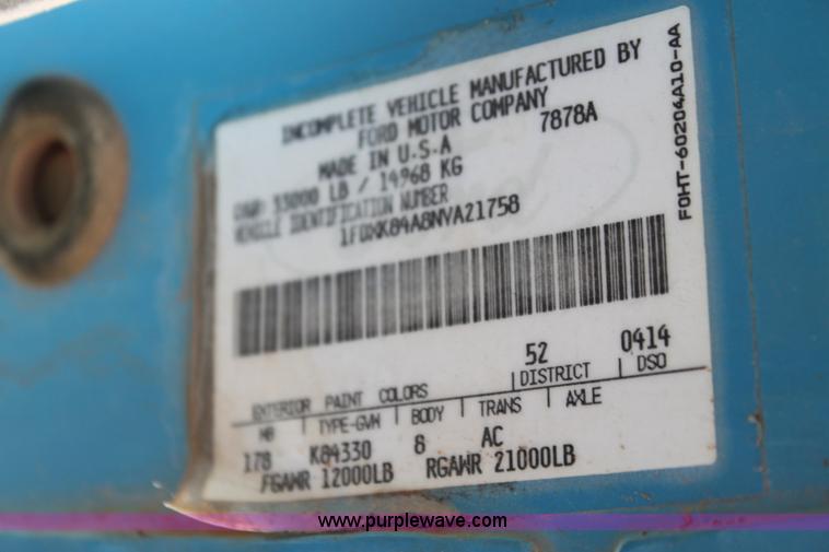 image for item I7467 1992 Ford F800 bucket truck