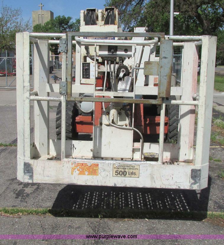 image for item I9686 1998 Snorkel UN0-41F0 boom lift