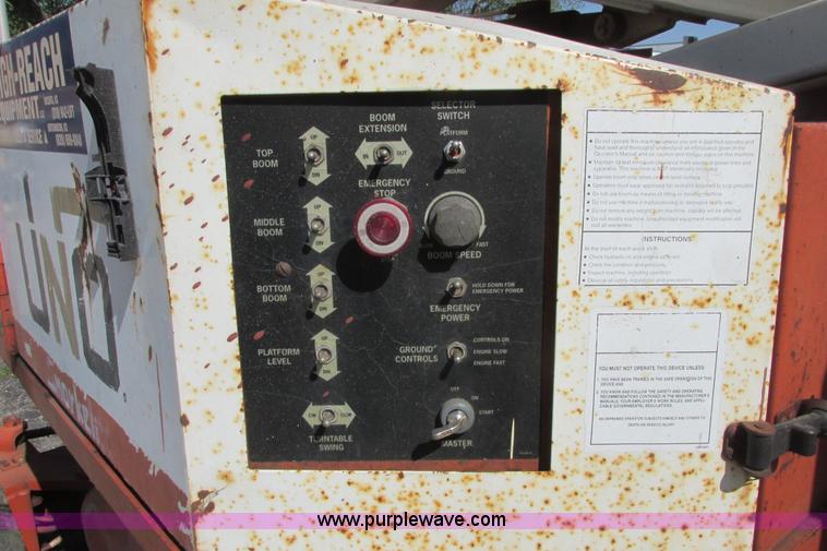 image for item I9686 1998 Snorkel UN0-41F0 boom lift