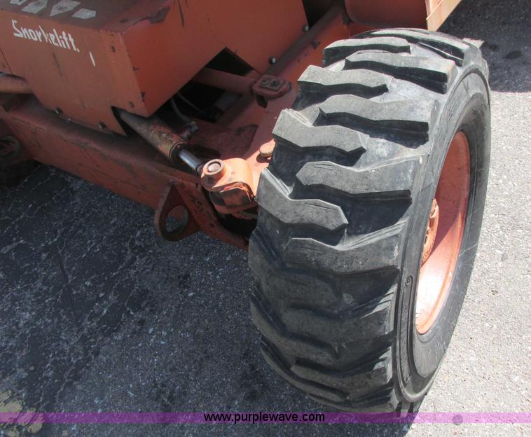 image for item I9686 1998 Snorkel UN0-41F0 boom lift