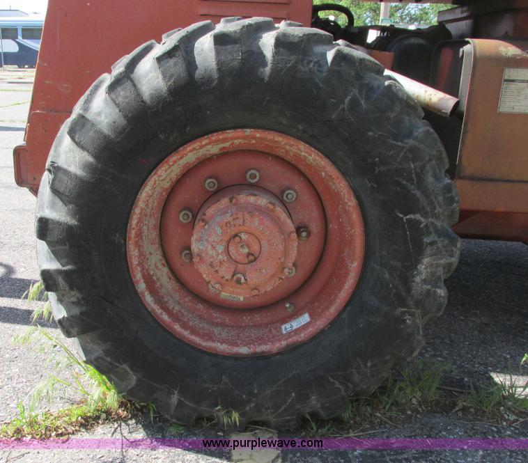 image for item I9686 1998 Snorkel UN0-41F0 boom lift