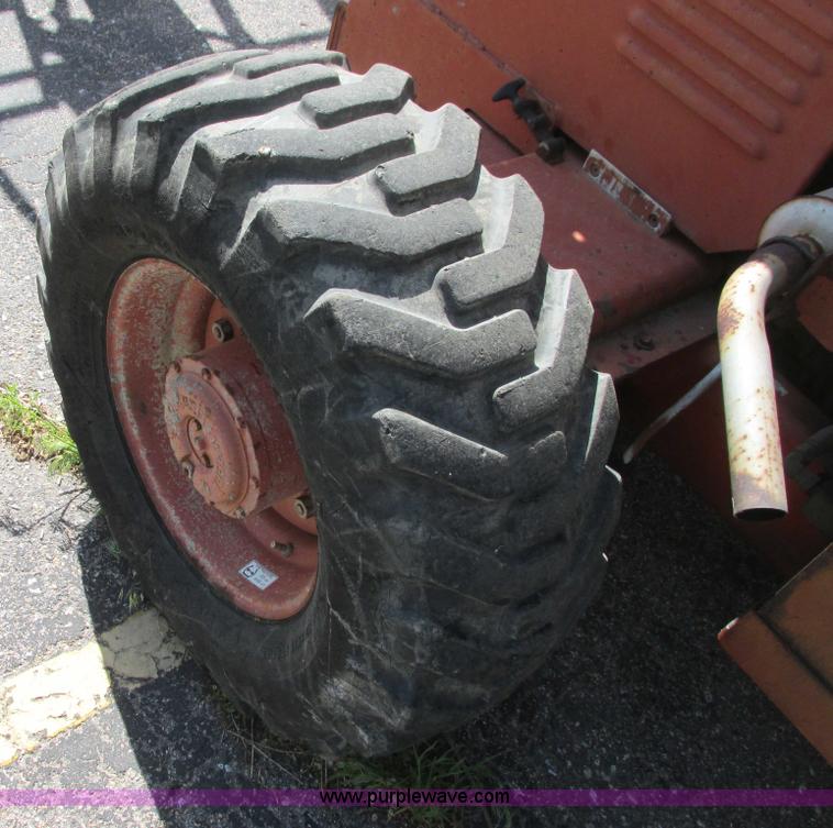 image for item I9686 1998 Snorkel UN0-41F0 boom lift