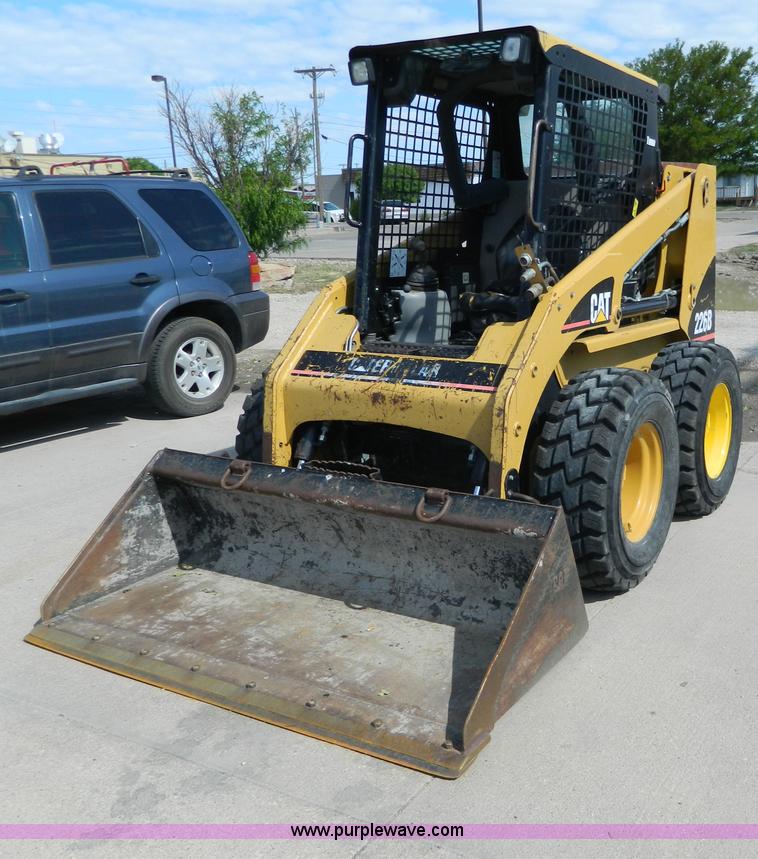 image for item D6104 2008 Caterpillar 226B skid steer