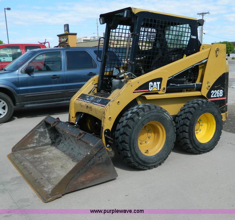 image for item D6104 2008 Caterpillar 226B skid steer