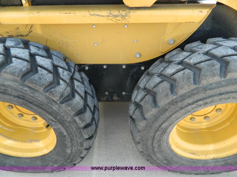 image for item D6104 2008 Caterpillar 226B skid steer