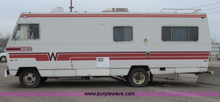 image for item G8497 1978 Winnebago Brave RV