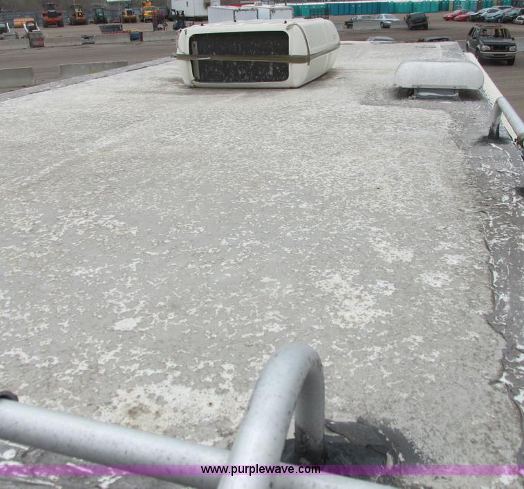 image for item G8497 1978 Winnebago Brave RV