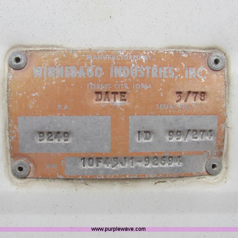 image for item G8497 1978 Winnebago Brave RV