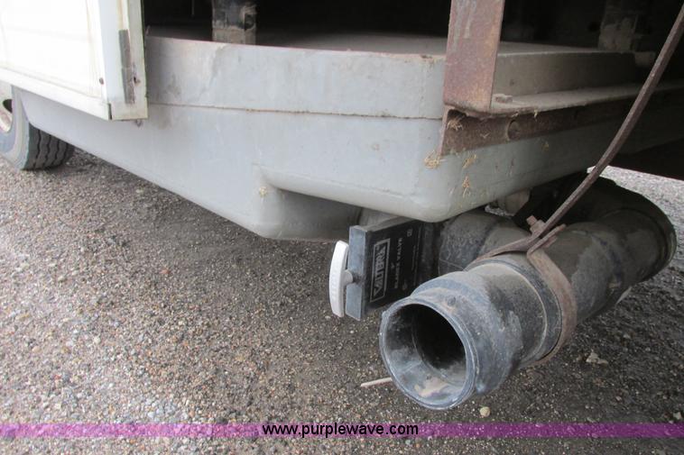 image for item G8497 1978 Winnebago Brave RV