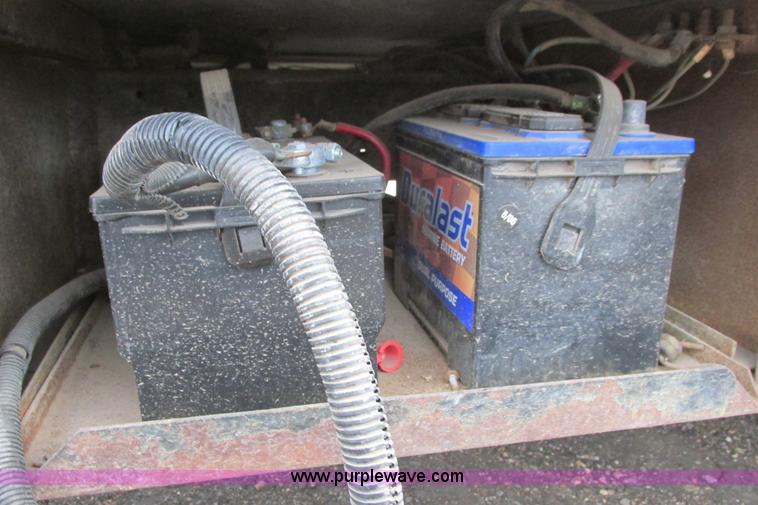 image for item G8497 1978 Winnebago Brave RV