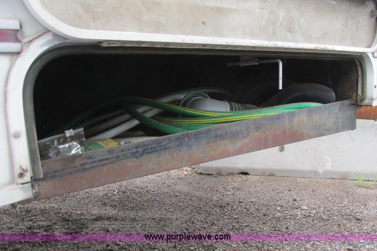 image for item G8497 1978 Winnebago Brave RV