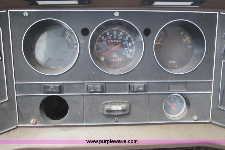 image for item G8497 1978 Winnebago Brave RV