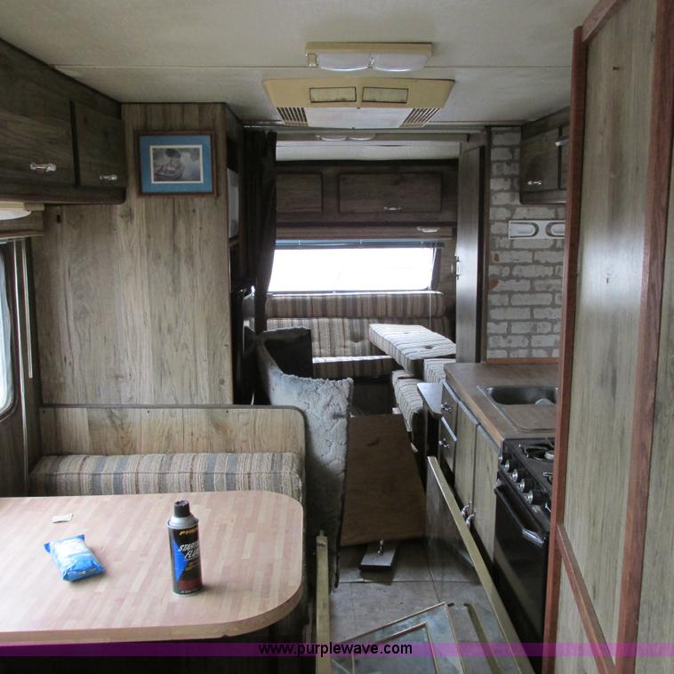 image for item G8497 1978 Winnebago Brave RV
