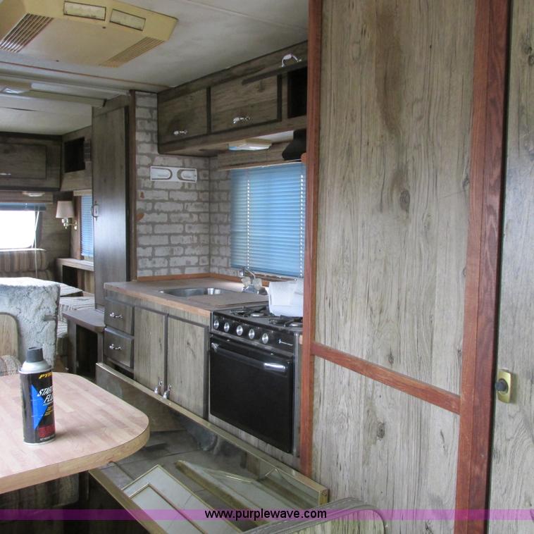 image for item G8497 1978 Winnebago Brave RV