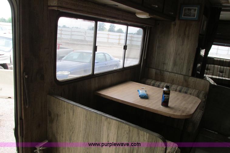 image for item G8497 1978 Winnebago Brave RV