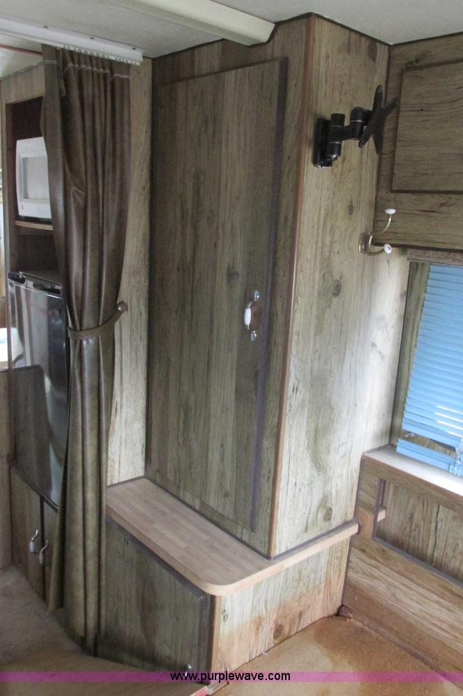 image for item G8497 1978 Winnebago Brave RV