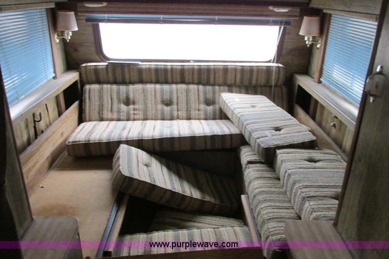 image for item G8497 1978 Winnebago Brave RV