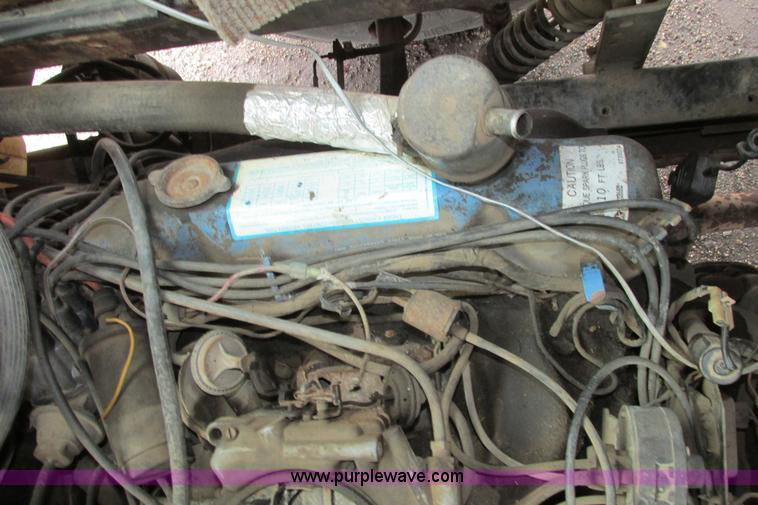 image for item G8497 1978 Winnebago Brave RV