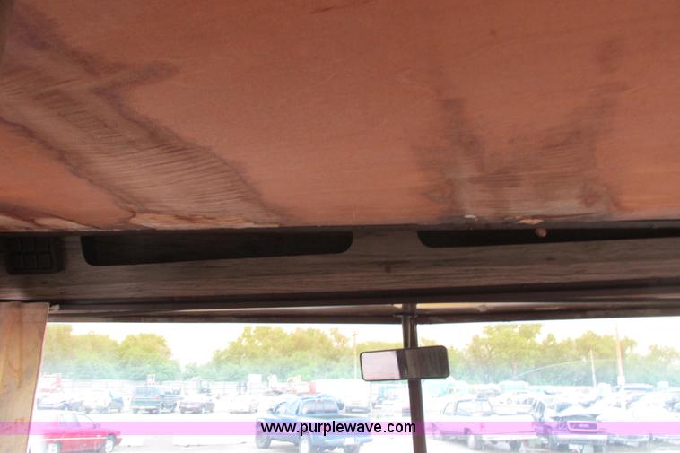 image for item G8497 1978 Winnebago Brave RV