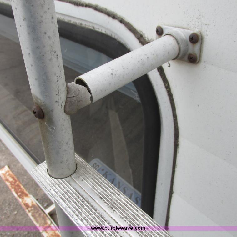 image for item G8497 1978 Winnebago Brave RV