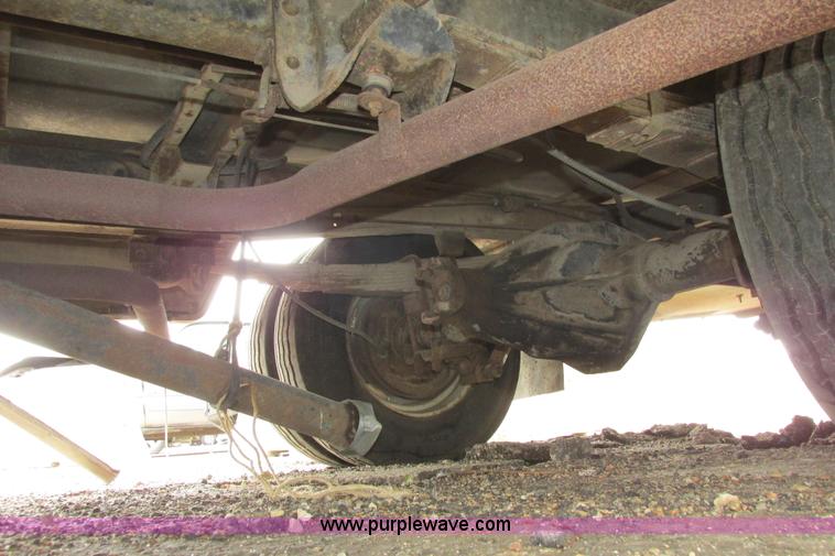 image for item G8497 1978 Winnebago Brave RV