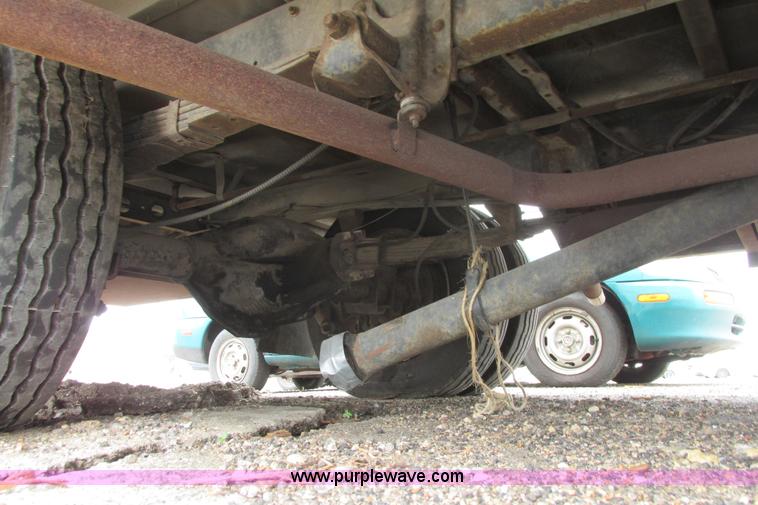 image for item G8497 1978 Winnebago Brave RV