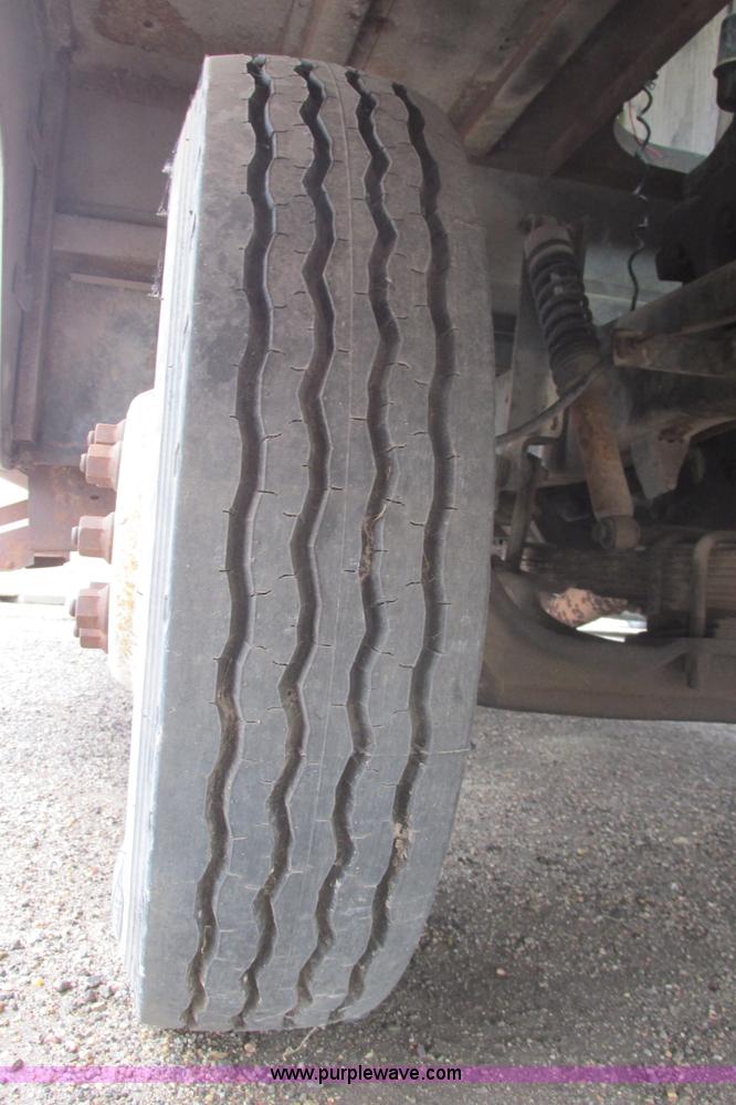 image for item G8497 1978 Winnebago Brave RV