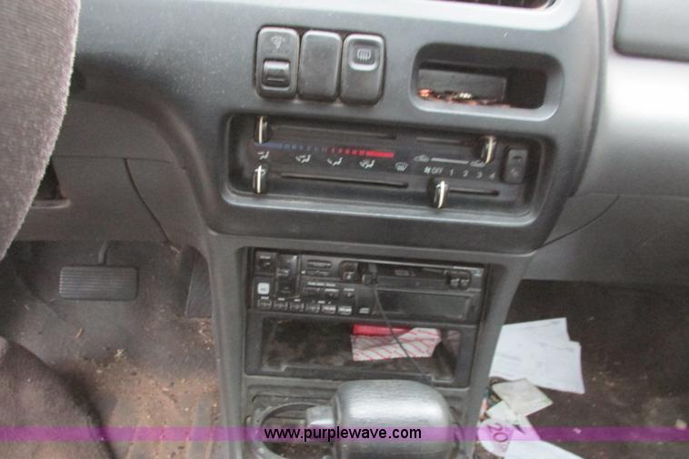 image for item I9612 1996 Mazda Protege DX