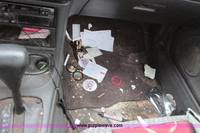 image for item I9612 1996 Mazda Protege DX