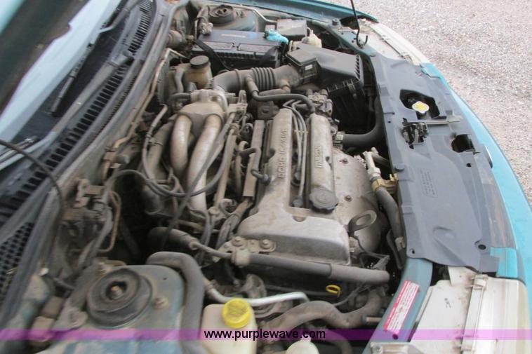 image for item I9612 1996 Mazda Protege DX