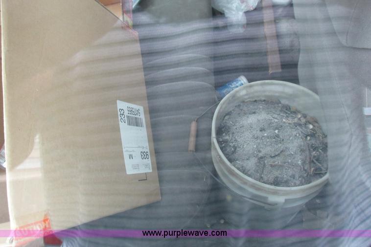 image for item I9613 1994 Dodge Intrepid