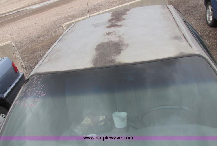 image for item I9613 1994 Dodge Intrepid