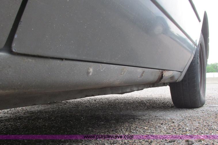 image for item I9613 1994 Dodge Intrepid