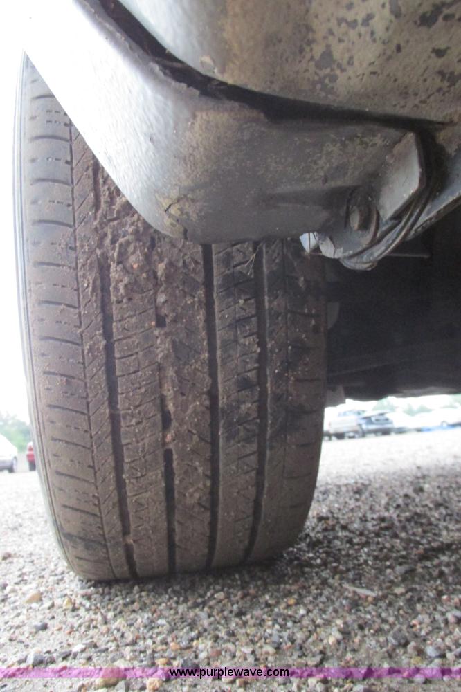 image for item I9613 1994 Dodge Intrepid