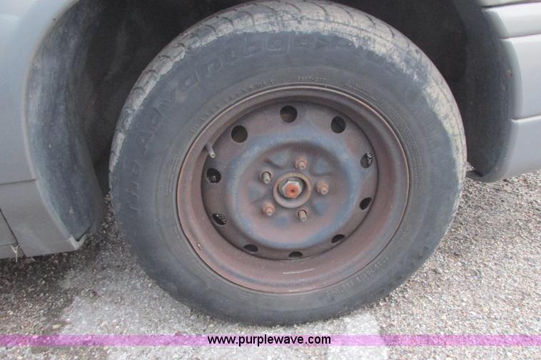 image for item I9613 1994 Dodge Intrepid