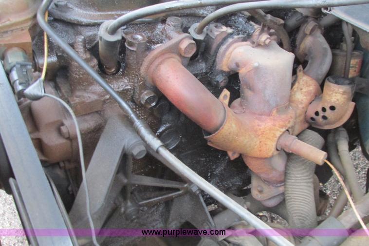 image for item I9614 1991 GMC Sonoma pickup truck