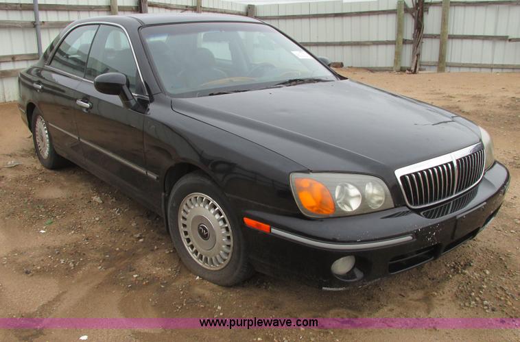 image for item I9616 2001 Hyundai XG300