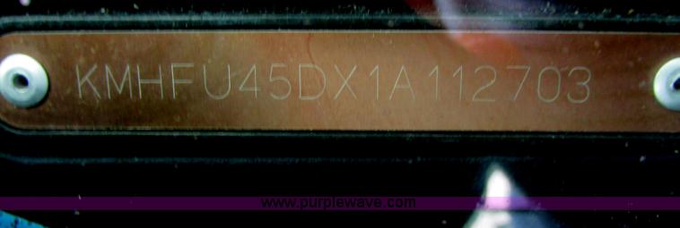 image for item I9616 2001 Hyundai XG300