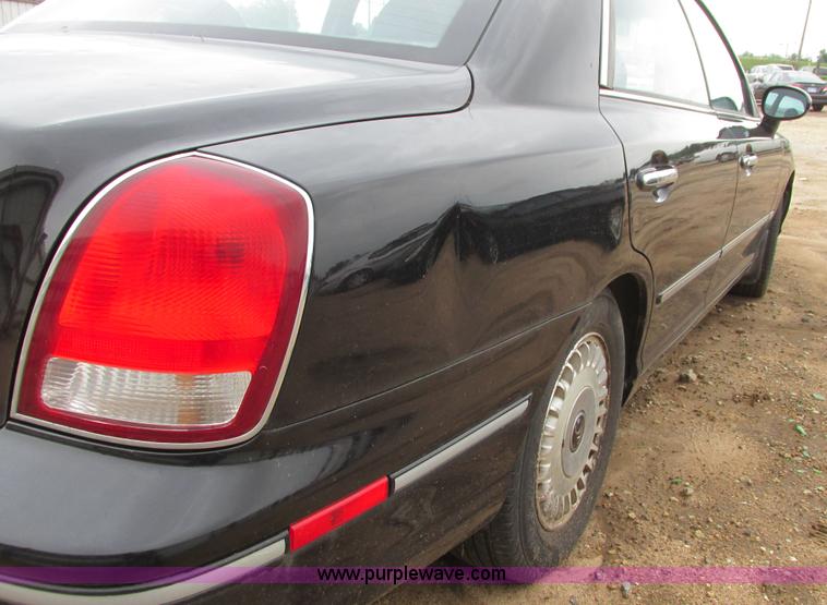 image for item I9616 2001 Hyundai XG300