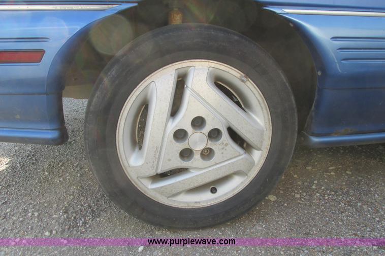 image for item I9620 1994 Pontiac Grand AM SE