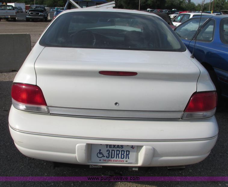 image for item I9621 2000 Chrysler Cirrus LXi