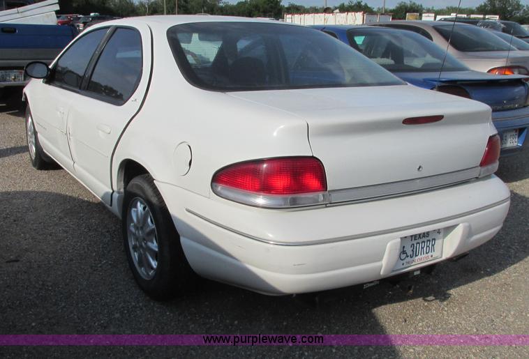 image for item I9621 2000 Chrysler Cirrus LXi