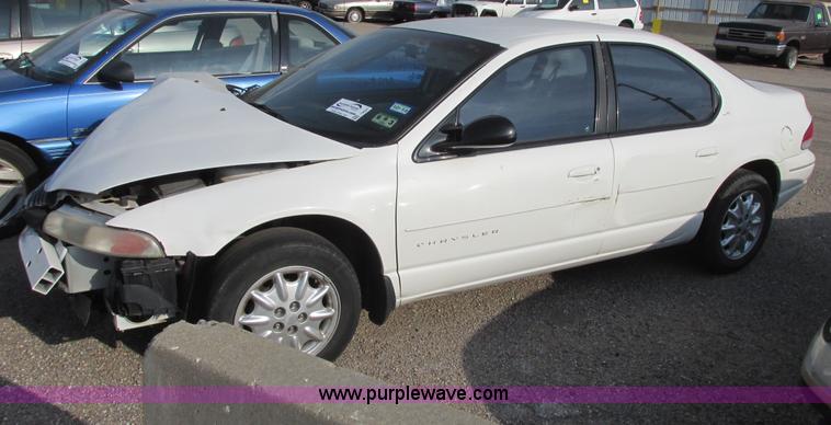 image for item I9621 2000 Chrysler Cirrus LXi