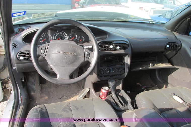 image for item I9621 2000 Chrysler Cirrus LXi