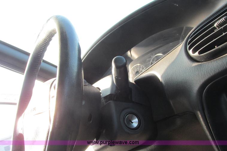 image for item I9621 2000 Chrysler Cirrus LXi