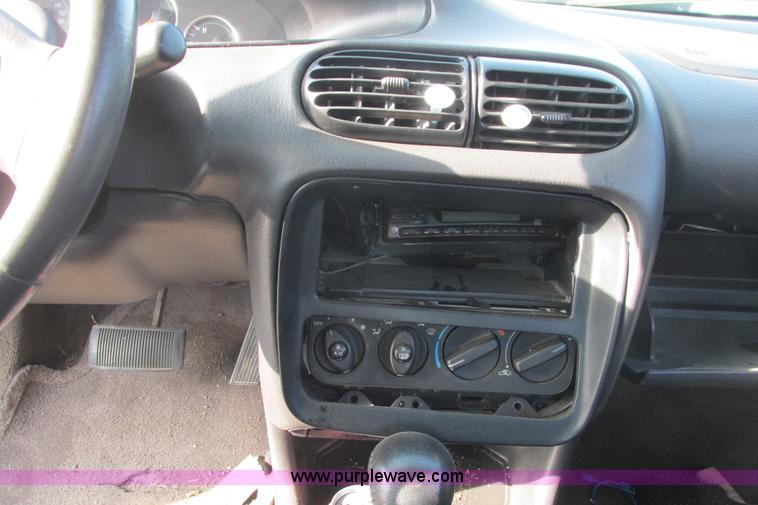 image for item I9621 2000 Chrysler Cirrus LXi