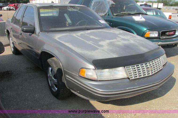 image for item I9625 1992 Chevrolet Lumina